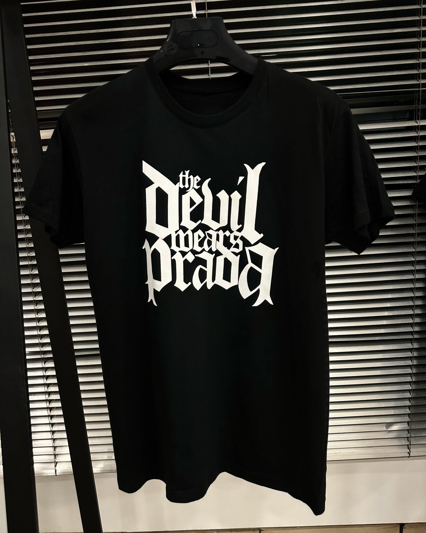 ΜΠΛΟΥΖΑ - PRADA