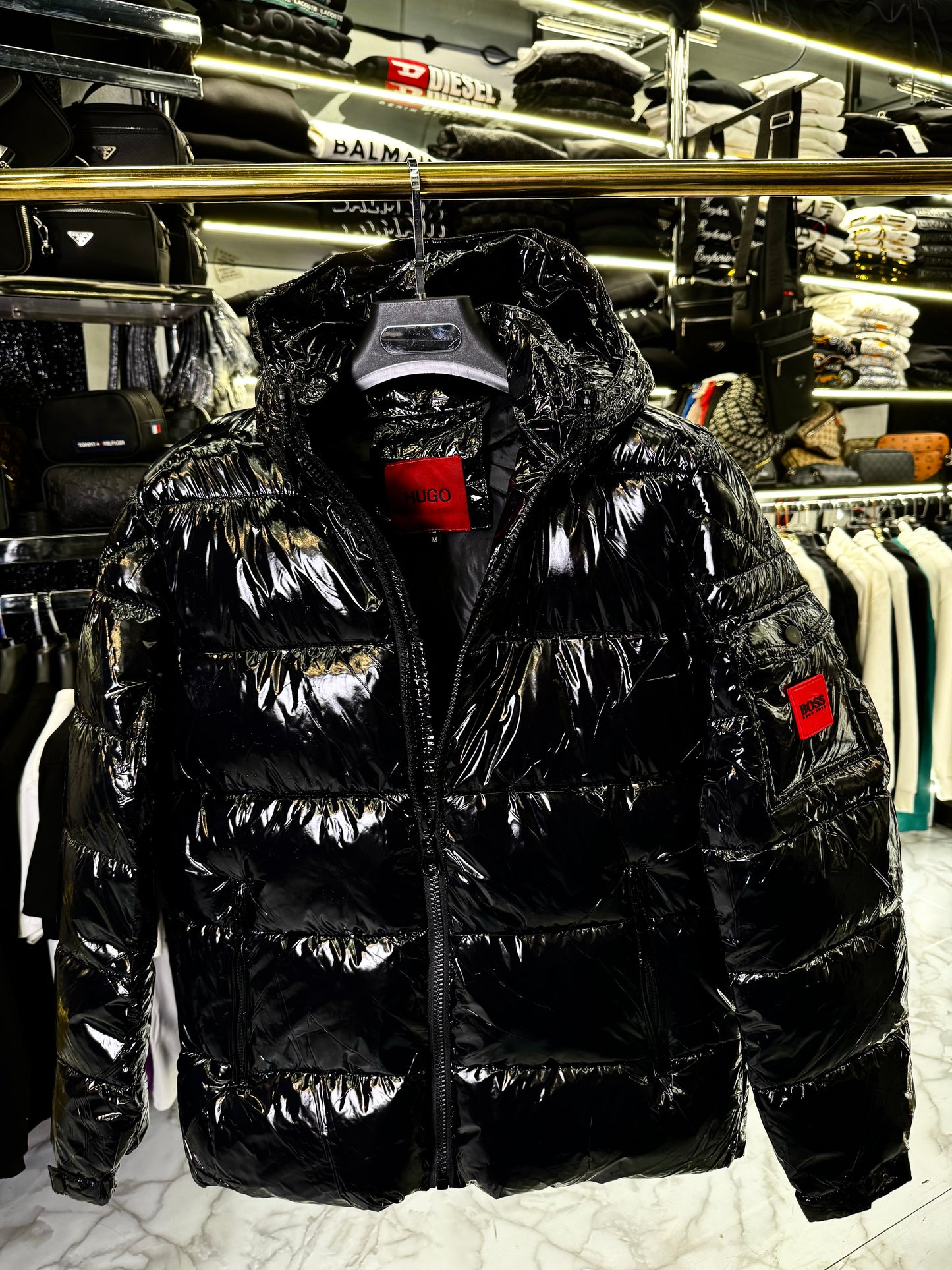 HUGO BOSS - ΜΠΟΥΦΑΝ