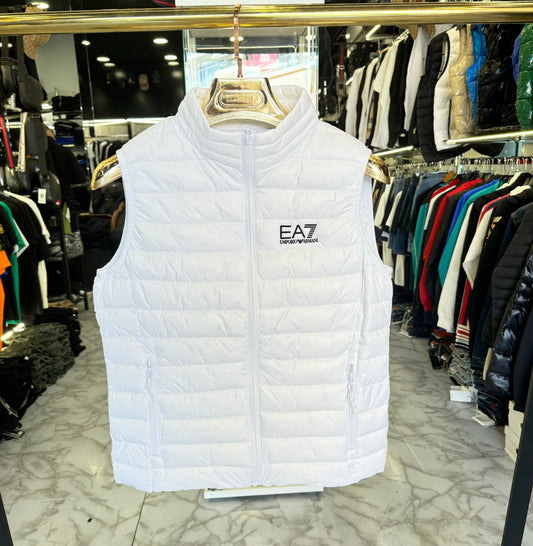 ARMANI - ΑΜΑΝΙΚΟ ΜΠΟΥΦΑΝ