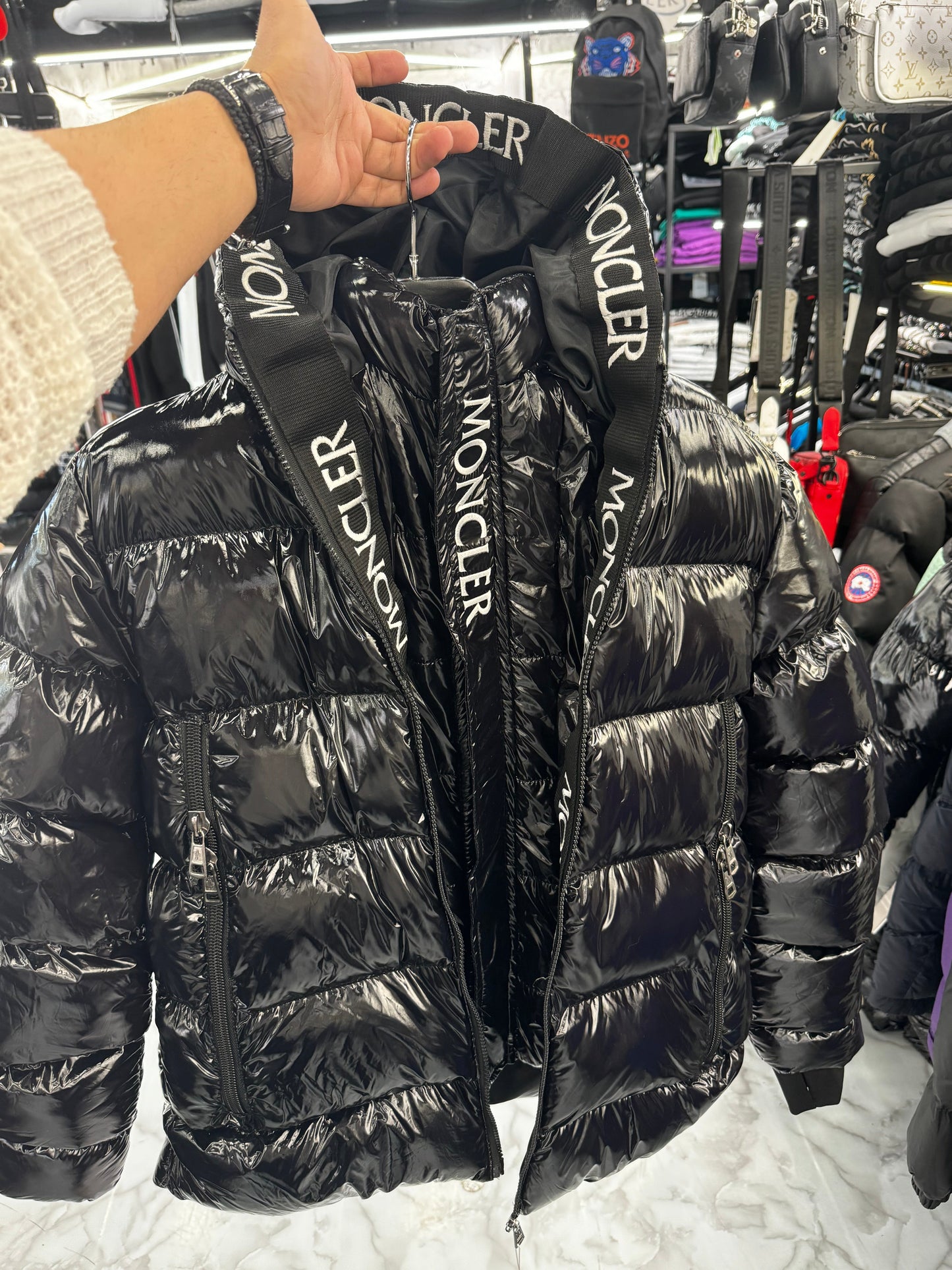 MONCLER - ΜΠΟΥΦΑΝ