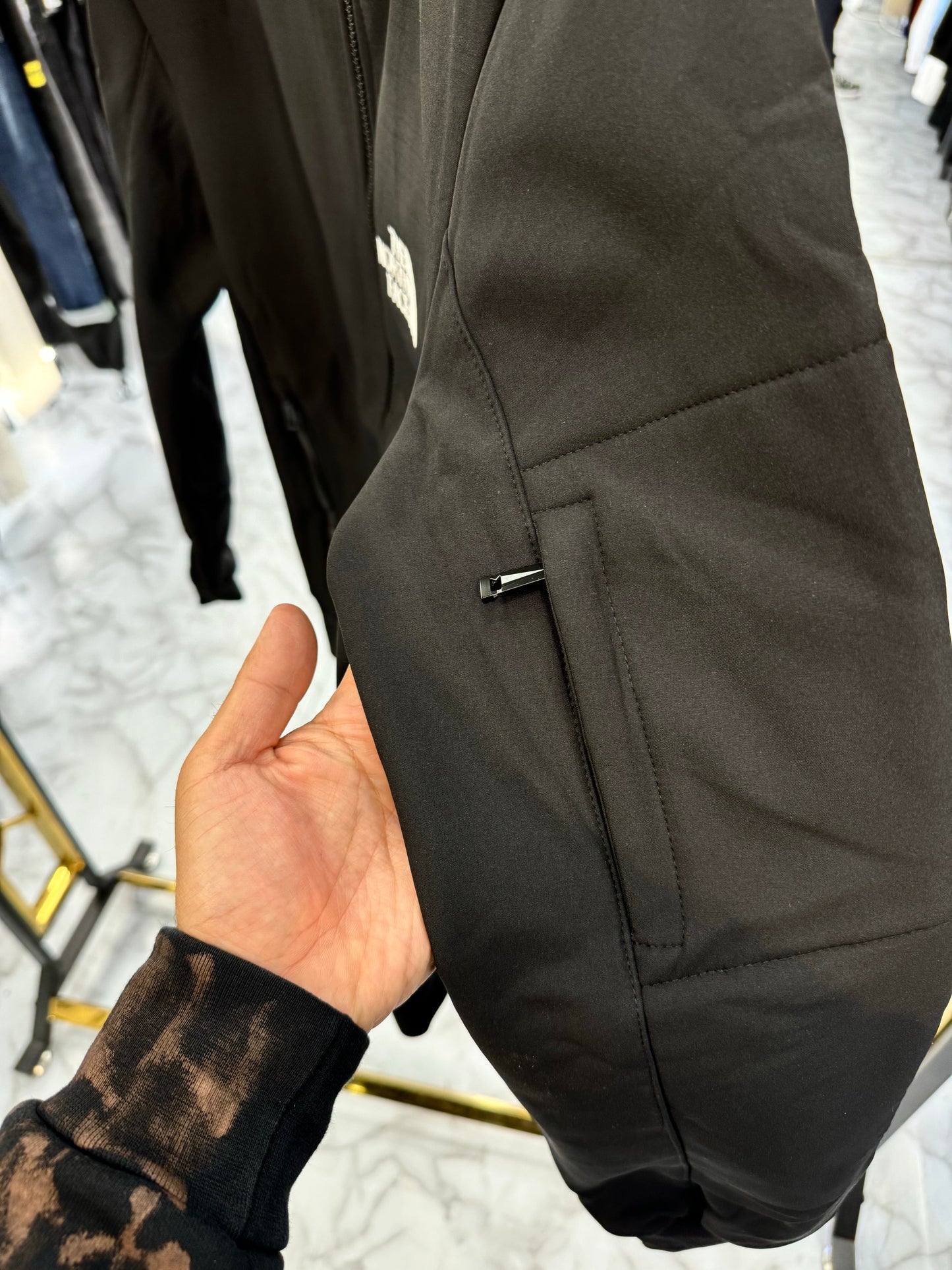 NORTH FACE - ΜΑΥΡΟ ΜΠΟΥΦΑΝ