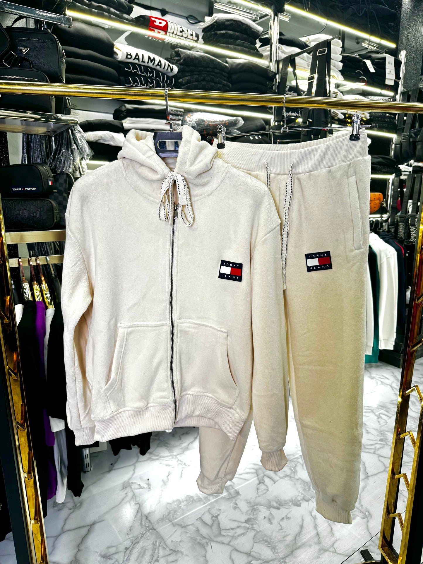 TOMMY HILFIGER ΣΕΤ ΦΟΡΜΕΣ