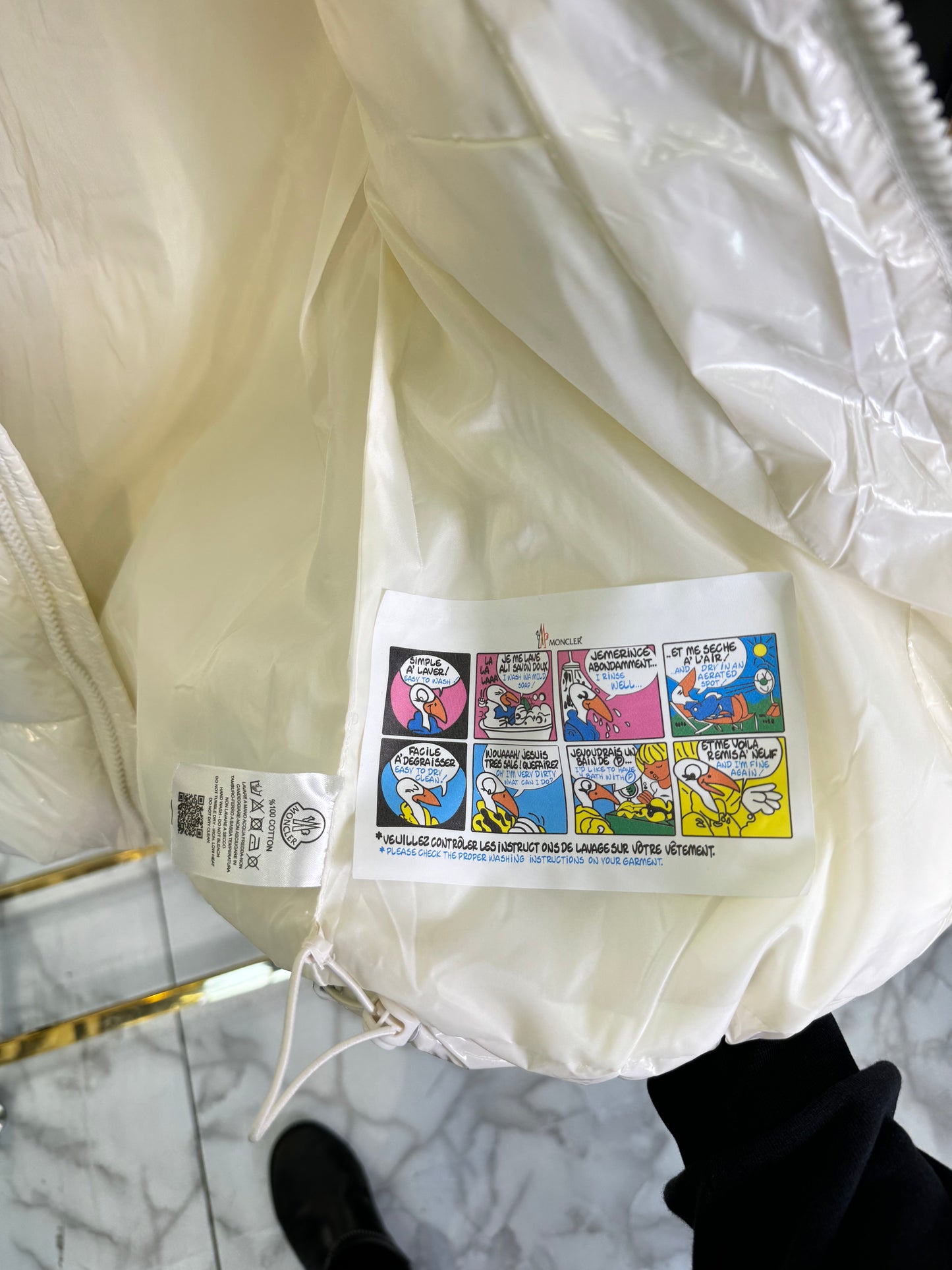 MONCLER - ΜΠΟΥΦΑΝ