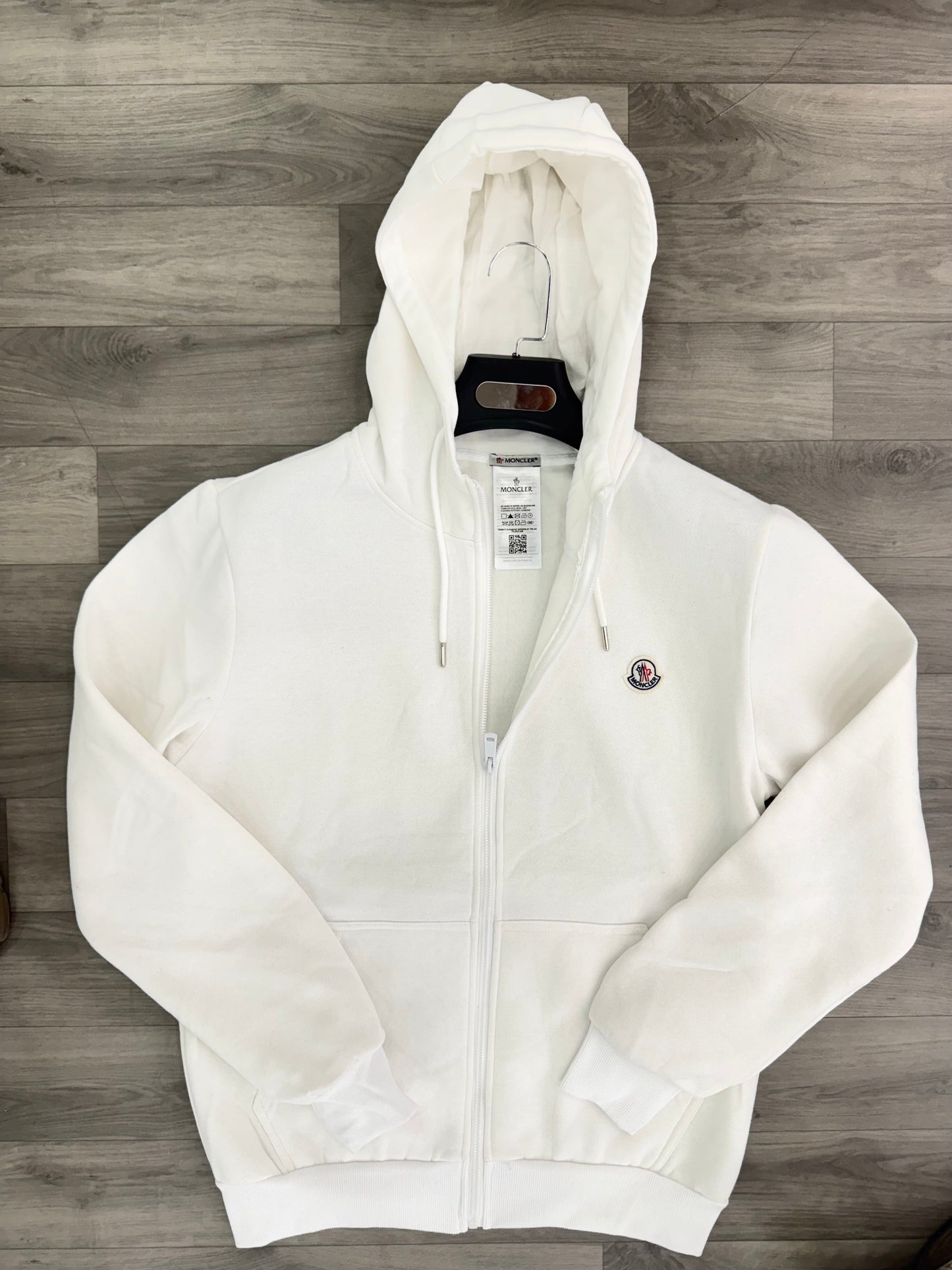 MONCLER V450 ΣΕΤ ΦΟΡΜΕΣ