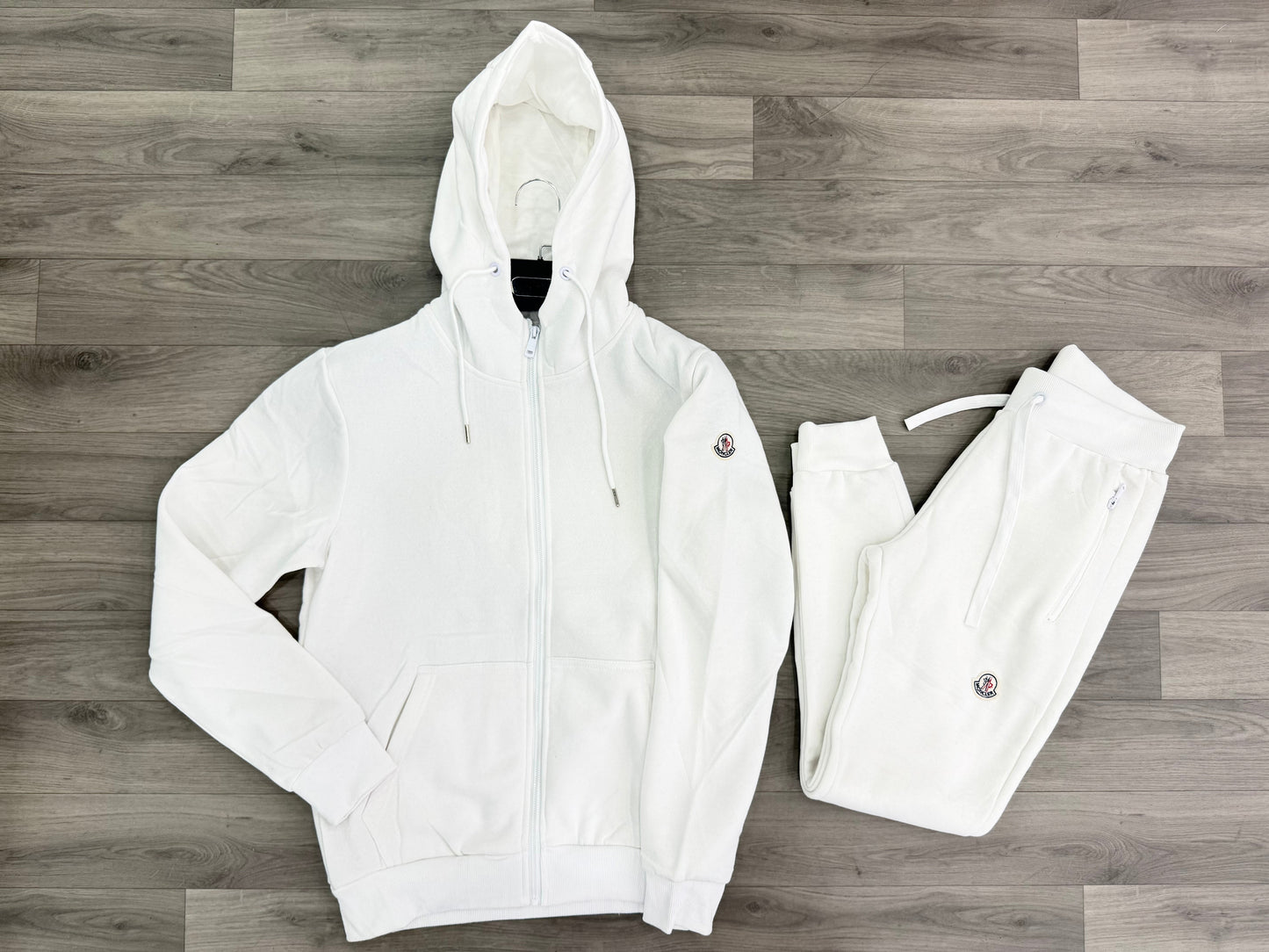 MONCLER V400 ΣΕΤ ΦΟΡΜΕΣ