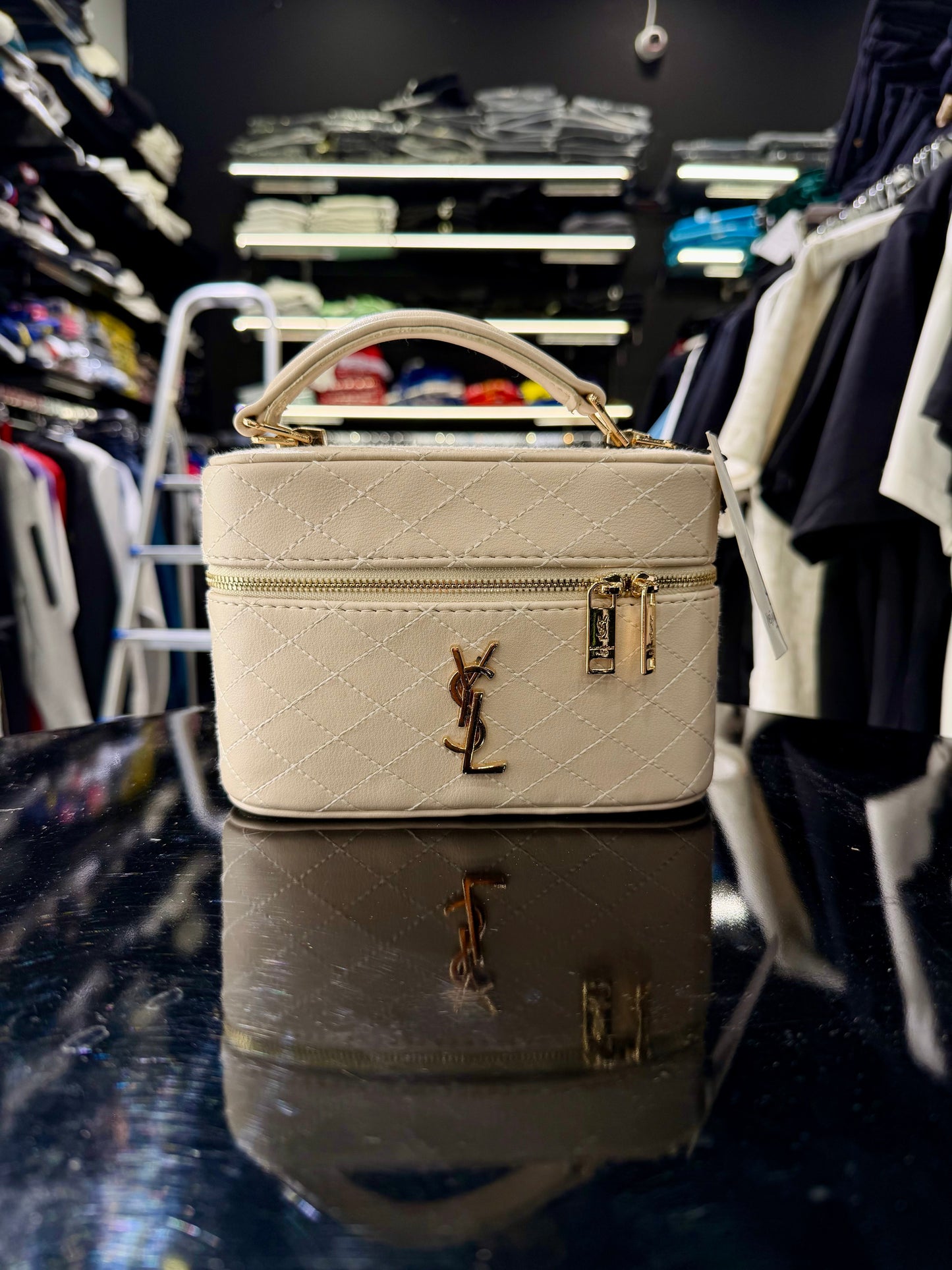 WOMEN BAGS - Saint Laurent Vanity Case