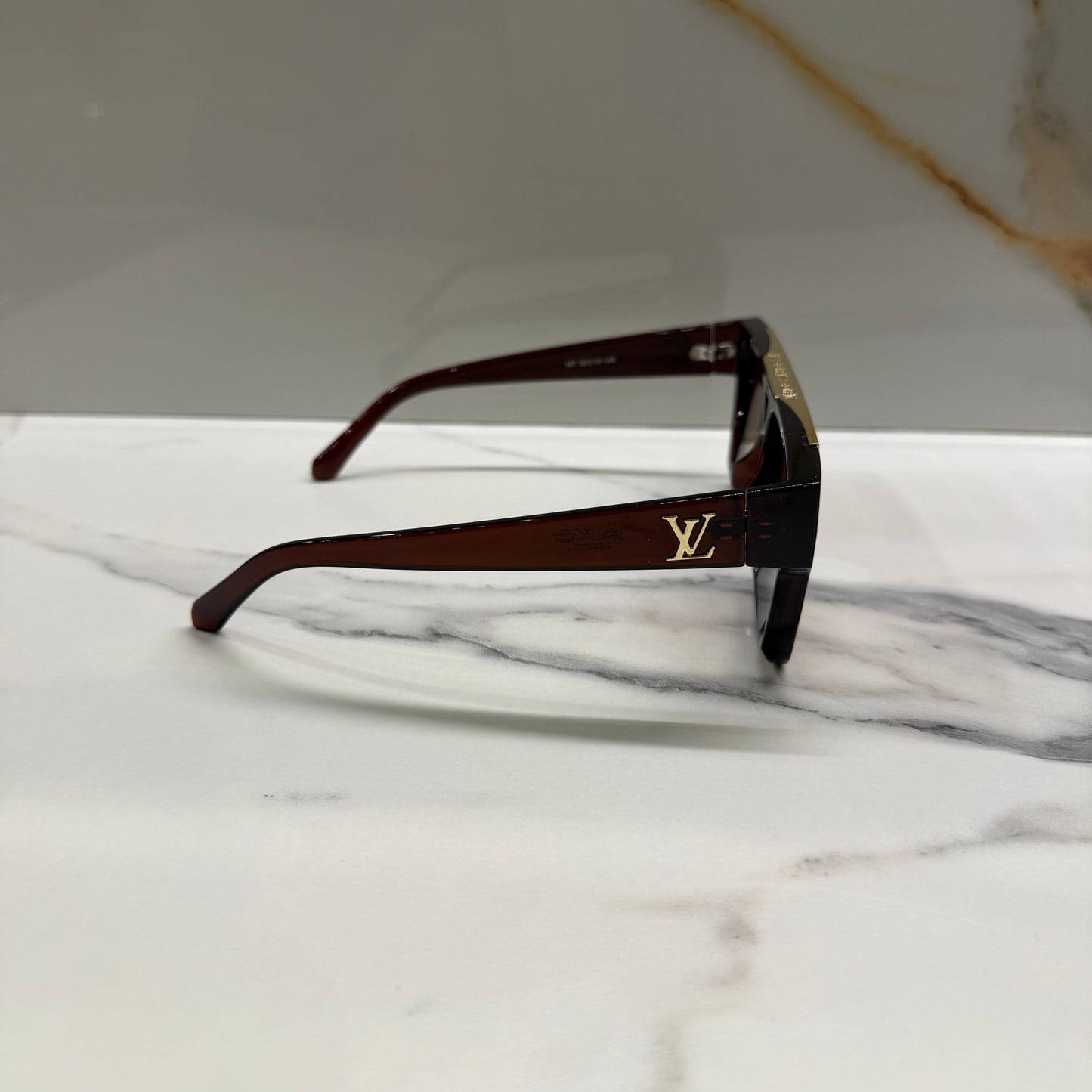 SUNGLASSES - LOUIS VUITTON