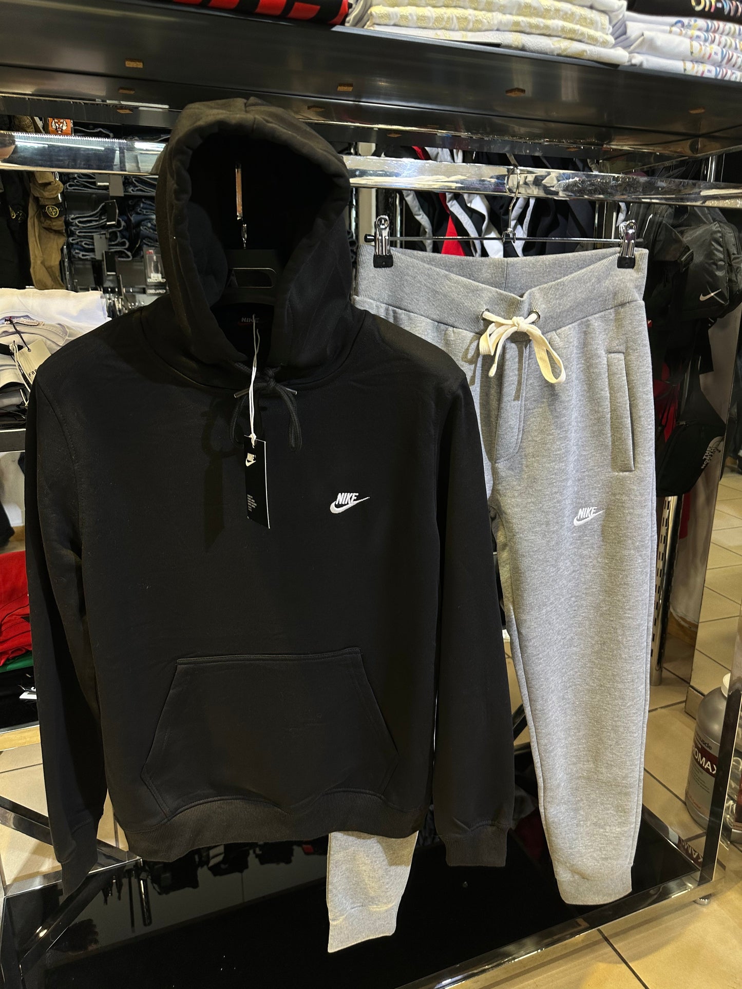 NIKE SPORTSWEAR ΣΕΤ ΦΟΡΜΕΣ