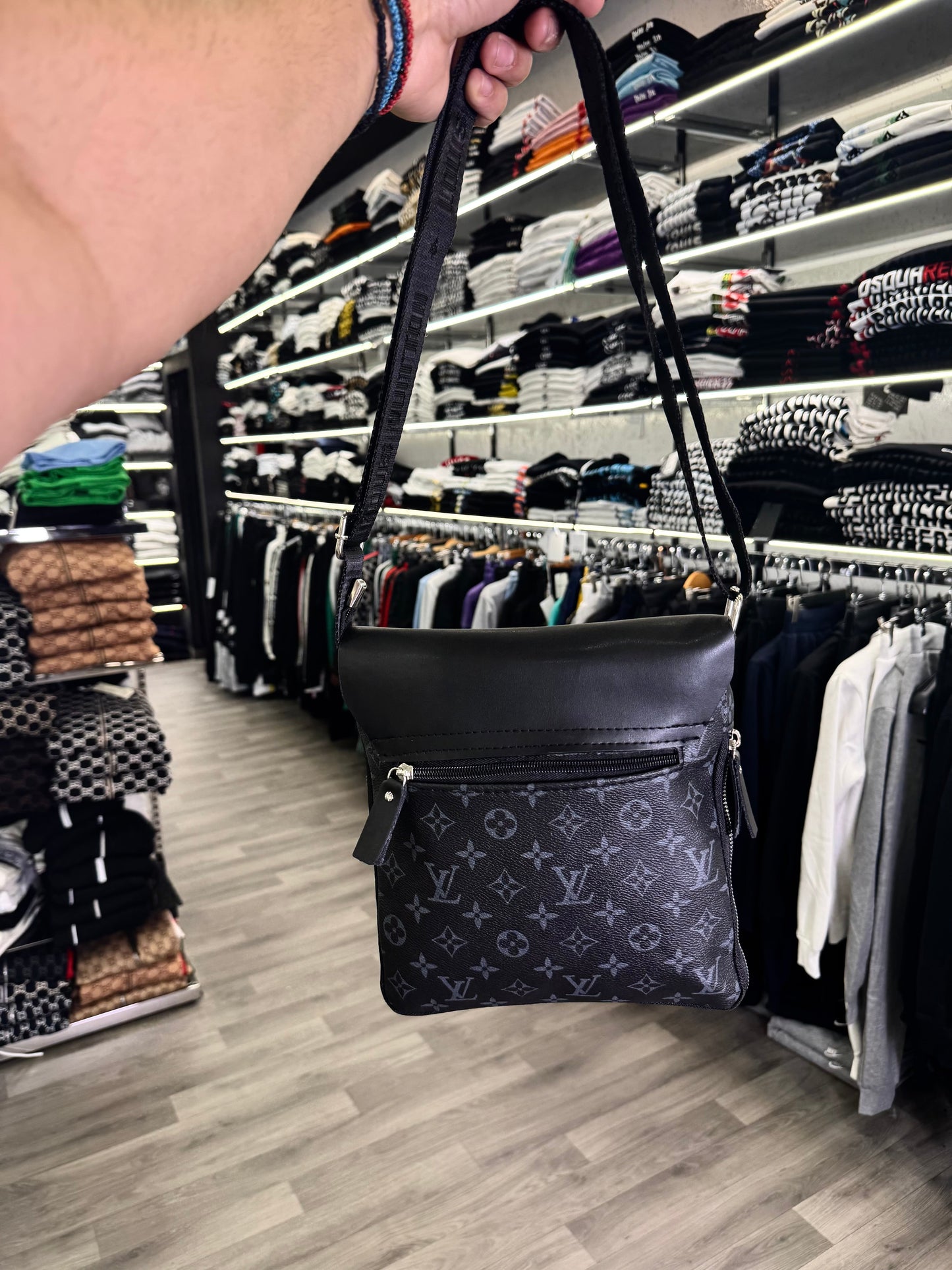 ΤΣΑΝΤΑΚΙ - LOUIS VUITTON