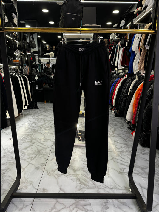 EMPORIO ARMANI EA7 ΠΑΝΤΕΛΟΝΙ 2026