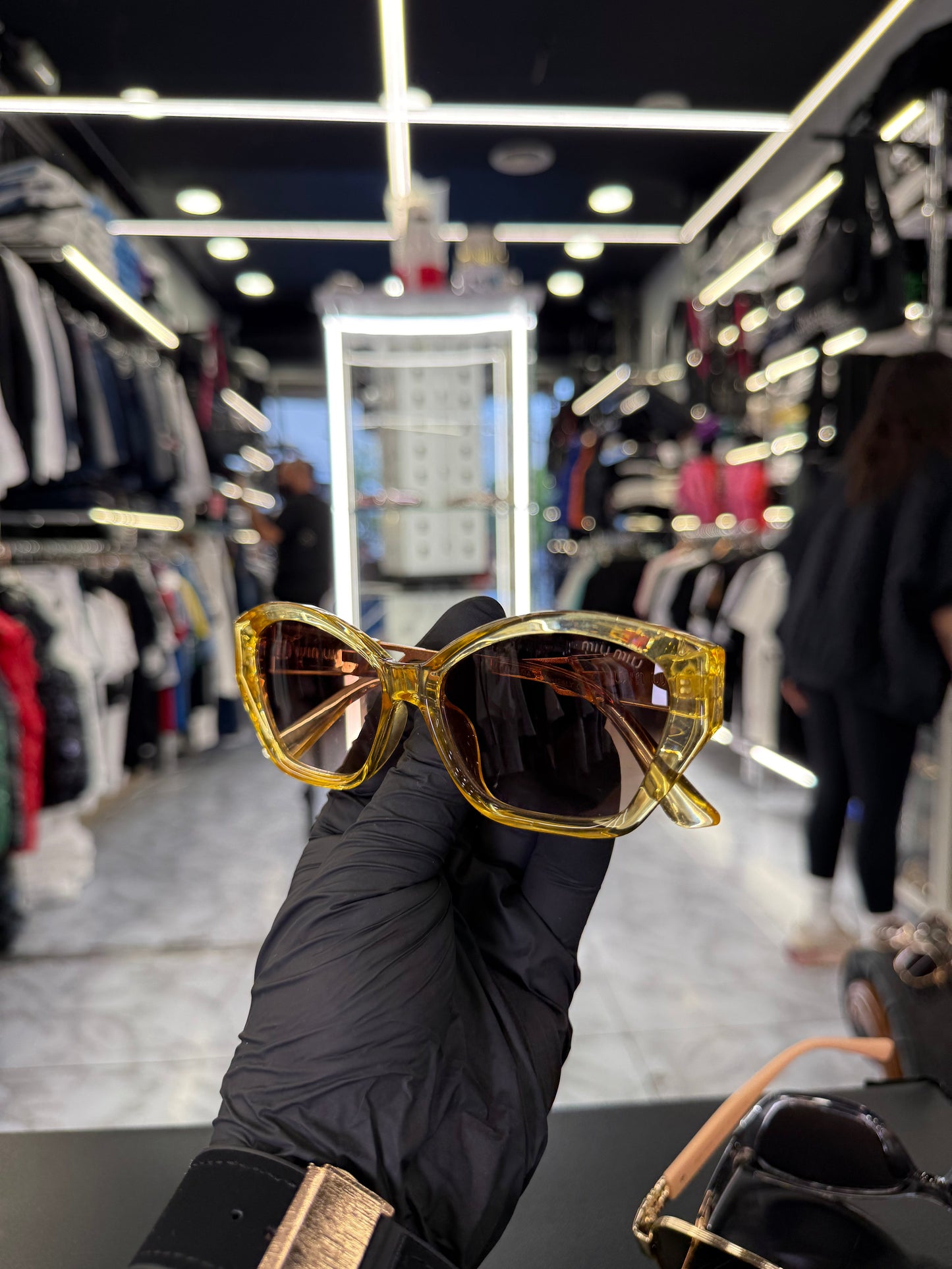 SUNGLASSES - MIU MIU