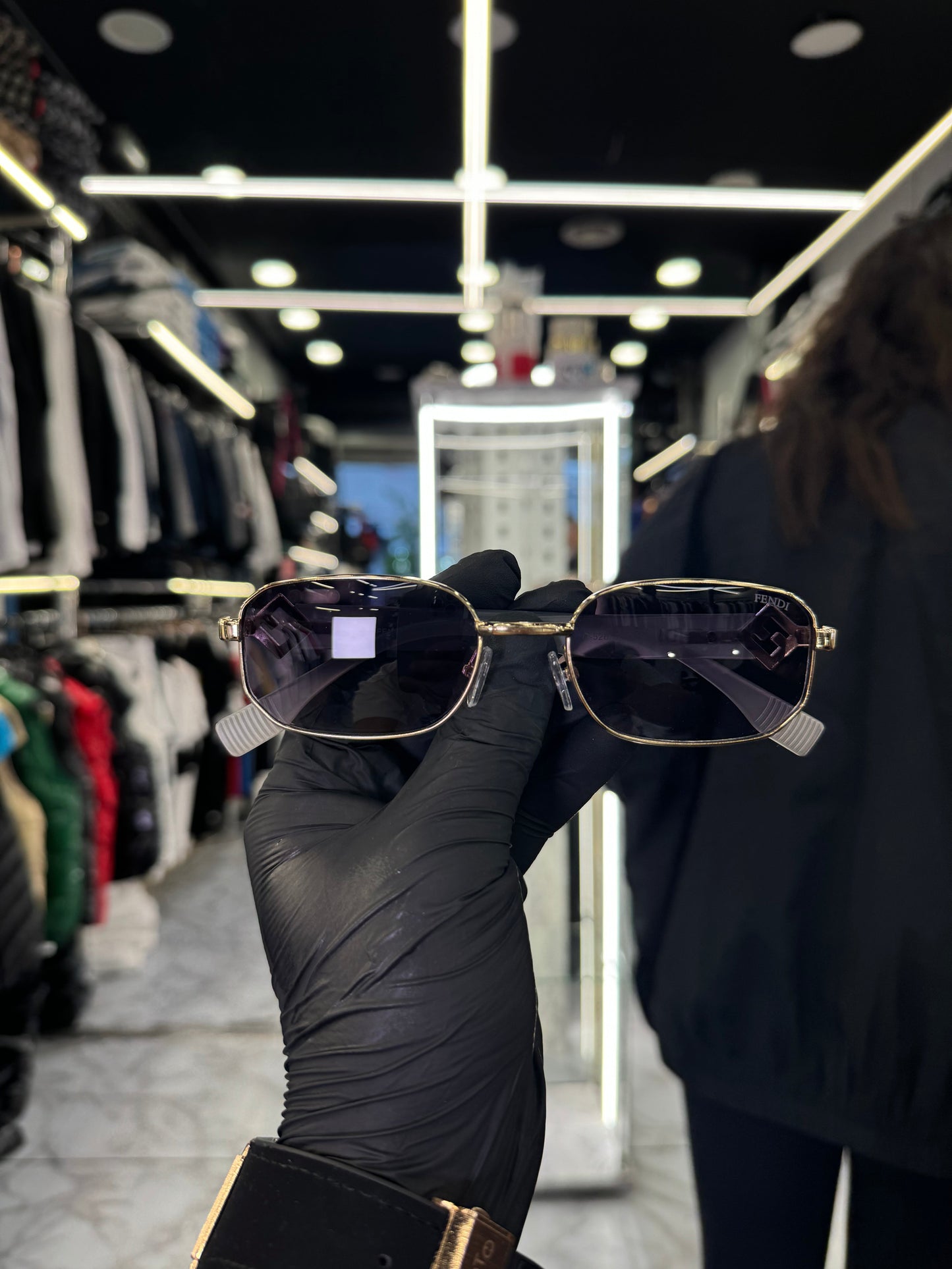 SUNGLASSES - FENDI